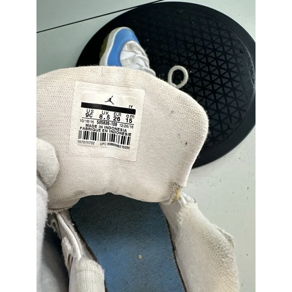 FOR PARTS - Nike Kids Air Jordan 11 505836-106 White Shoes Sneakers SZ 9C